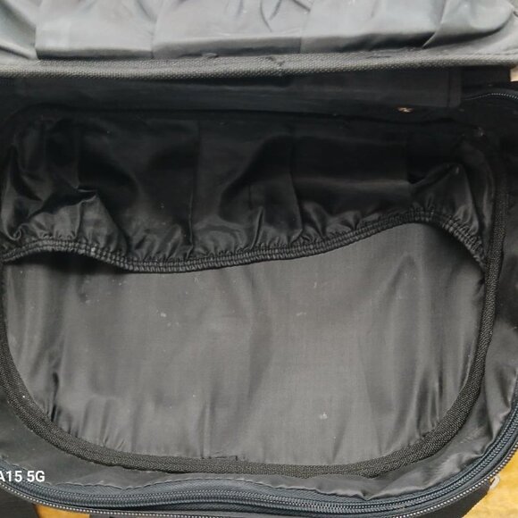 LUCA VERGANI MAKE UP TRAVEL HARDCASE BAG With Strap Black 12x8x7 Approximately - Picture 4 of 9